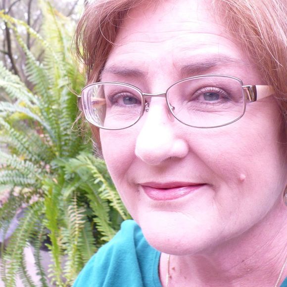 Meet your Posher, Kathy - Picture 1 of 1